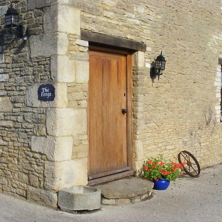 The Forge Vila Corsham Exterior foto